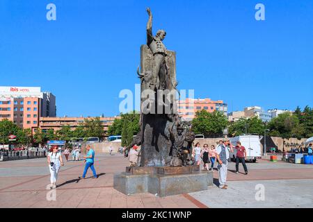 MADRID, SPAGNA - 24 MAGGIO 2017: Questo è il monumento morto Torero, Angel è nato accanto all'arena della corrida. Foto Stock