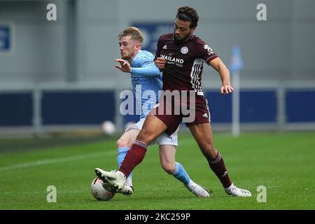 Durante la partita della Premier League 2 tra Manchester City e Leicester City presso l'Academy Stadium di Manchester, Inghilterra, il 18th ottobre 2020. (Foto di Chris Donnelly/MI News/NurPhoto) Foto Stock