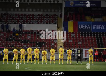 Romania prima undici Mihai Aioani, Radu Dragusin, Stefan Vladoiu, Tudor Baluta, George Ganea, Dennis Man, Alexandru Matan, Marius Marin, Denis Harut, Andrei ciobanu, Darius Olaru durante la partita di calcio tra la Romania U21 e Malta U21 del turno di qualificazione per il Campionato europeo Under-21 2021, a Giurgiu, Romania, il 13 ottobre 2020. (Foto di Alex Nicodim/NurPhoto) Foto Stock