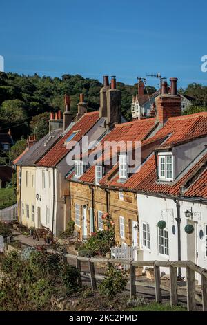 Cottage tradizionali a Sandsend nr Whitby North Yorkshire Inghilterra Foto Stock