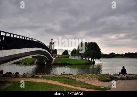Minsk, Bielorussia - 01 luglio 2014: «Isola del coraggio e del dolore» Isola di Tears a Minsk. Bielorussia. Un memoriale vicino al quartiere Trinity. Foto Stock