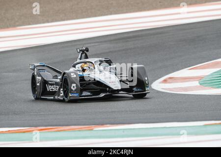 05 VANDOORNE Stoffel (BER), Mercedes-Benz EQ Formula e Team, Mercedes-Benz EQ Silver Arrow 02, azione durante i test ufficiali pre-stagione del Campionato ABB Formula e sul circuito Ricardo Tormo di Valencia il 28 novembre 29 e il 1 dicembre in Spagna. (Foto di Xavier Bonilla/NurPhoto) Foto Stock