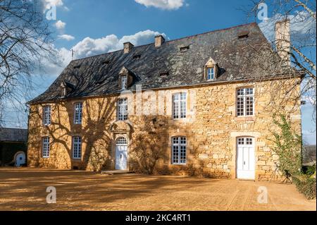 I giardini della casa padronale di Eyrignac si trovano a Salignac-Eyvigues, nella Dordogna, nel Périgord noir, Francia Foto Stock