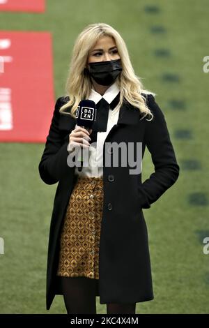 Diletta Leotta durante la Serie Un incontro tra AC Milan e ACF Fiorentina allo Stadio Giuseppe Meazza il 29 novembre 2020 a Milano. (Foto di Giuseppe Cottini/NurPhoto) Foto Stock