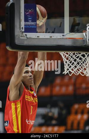 01 Jose Miguel Perez Balbuena di Spagna durante la FIBA EuroBasket 2022 Qualificatori di gruppo A tra Spagna e Romania a Pabellon Municipal de Sant Luis, Valencia. Il 30th novembre, Spagna. (Foto di Xavier Bonilla/NurPhoto) Foto Stock