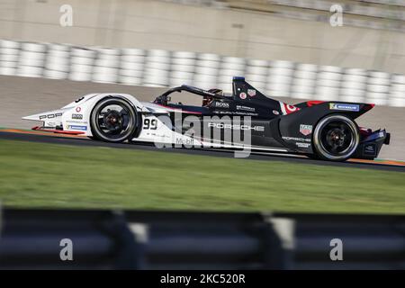 99 WEHRLEIN Pascal (GER), TAG Heuer Porsche Formula e Team, Porsche 99X Electric, azione durante il Campionato ABB Formula e prove ufficiali pre-stagione sul circuito Ricardo Tormo di Valencia il 28 novembre 29 e il 1 dicembre in Spagna. (Foto di Xavier Bonilla/NurPhoto) Foto Stock