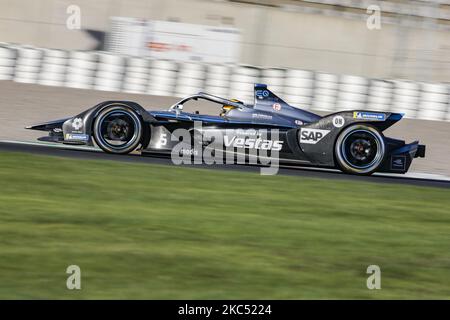 05 VANDOORNE Stoffel (BER), Mercedes-Benz EQ Formula e Team, Mercedes-Benz EQ Silver Arrow 02, azione durante i test ufficiali pre-stagione del Campionato ABB Formula e sul circuito Ricardo Tormo di Valencia il 28 novembre 29 e il 1 dicembre in Spagna. (Foto di Xavier Bonilla/NurPhoto) Foto Stock