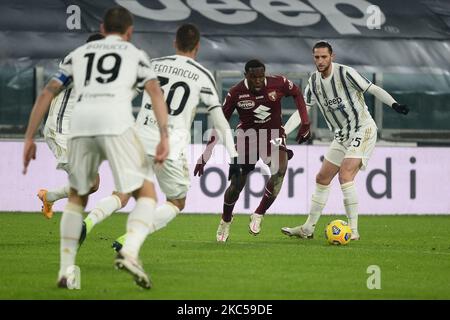 Wilfred Singo di Torino FC durante la Serie A match tra Juventus FC e FC Torino allo Stadio Allianz il 5 dicembre a Torino. (Foto di Alberto Gandolfo/NurPhoto) Foto Stock
