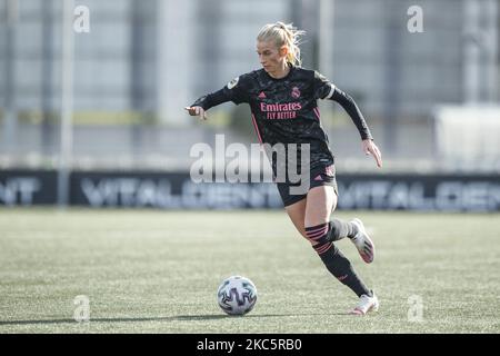 10 Jakobsson del Real Madrid durante la 2020/2021 Primera Iberdrola match tra RCD Espanyol de Barcelona e Real Madrid a Ciudad Deportiva Dani Jarque il 13 dicembre 2020 a Barcellona, Spagna. (Foto di Xavier Bonilla/NurPhoto) Foto Stock