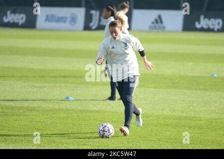 Martina Rosqui della Juventus della Juventus durante la sessione di allenamento alla vigilia della partita della UEFA Womens Champions League Olympique Lyonnais contro Juventus Women il 14 2020 dicembre presso il Juventus Training Center di Torino (Foto di Alberto Gandolfo/NurPhoto) Foto Stock