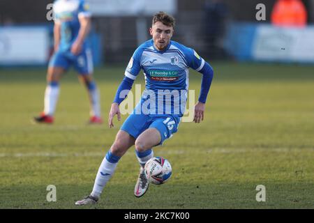 BARROW IN FURNESS, INGHILTERRA. 16th GENNAIO: Tom Beadling of Barrow durante la partita della Sky Bet League 2 tra Barrow e Scunthorpe Uniti a Holker Street, Barrow-in-Furness, Inghilterra il 16th gennaio 2021. (Foto di Mark Fletcher/MI News/NurPhoto) Foto Stock