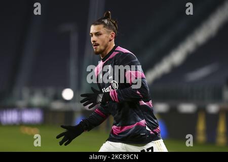 Radu Dragusin della Juventus FC durante il quarto di finale della Coppa d'Italia tra Juventus FC e S.P.A.L. allo Stadio Allianz il 27 gennaio 2021 a Torino. La Juventus ha vinto 4-0 dollari su S.P.A.L. (Foto di Massimiliano Ferraro/NurPhoto) Foto Stock