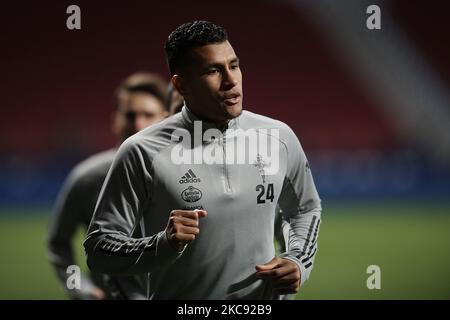 Jeison Murillo di Celta de Vigo durante il warm-up prima della partita la Liga Santander tra Atletico de Madrid e RC Celta a Estadio Wanda Metropolitano il 8 febbraio 2021 a Madrid, Spagna. Gli stadi sportivi in Spagna restano soggetti a rigorose restrizioni a causa del Coronavirus Pandemic, in quanto le leggi di allontanamento sociale del governo vietano ai fan all'interno dei locali, con conseguente gioco a porte chiuse. (Foto di Jose Breton/Pics Action/NurPhoto) Foto Stock