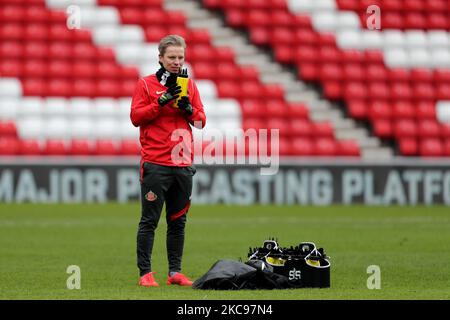 Grant Leadamaro di Sunderland durante la partita della Sky Bet League 1 tra Sunderland e Doncaster Rovers allo Stadio di luce, Sunderland, Inghilterra il 13th febbraio 2021. (Foto di Mark Fletcher/MI News/NurPhoto) Foto Stock