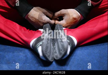 Liverpool, Regno Unito. 04th Nov 2022. Ginnastica: Campionato del mondo, all-around, uomini, alla M&S Bank Arena. Lukas Dauser dalla Germania prepara. Credit: Marijan Murat/dpa/Alamy Live News Foto Stock