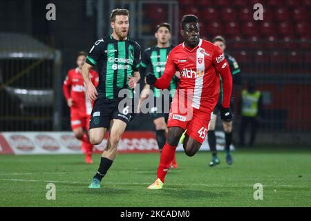 Mario Balotelli dell'AC Monza in azione durante la partita di Serie B tra l'AC Monza e Pordenone Calcio allo Stadio Brianteo del 06 marzo 2021 a Monza. (Foto di Mairo Cinquetti/NurPhoto) Foto Stock