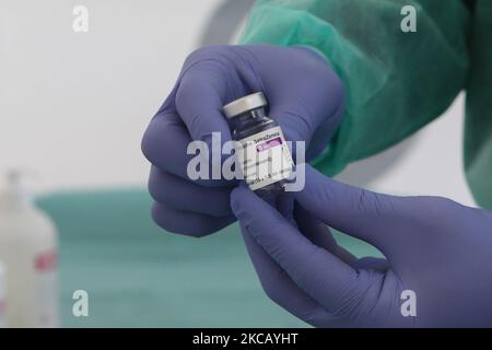 Inaugurazione delle vaccinazioni Drive Through anti Covid al Parco Trenno di Milano il 15 marzo 2021. (Foto di Mairo Cinquetti/NurPhoto) Foto Stock