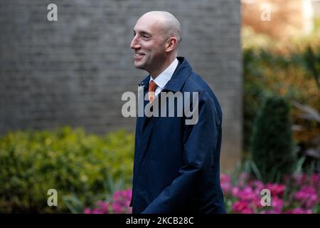 DaN Rosenfield, Capo di Stato maggiore del primo ministro britannico Boris Johnson, salì su Downing Street a Londra, Inghilterra, il 17 marzo 2021. (Foto di David Cliff/NurPhoto) Foto Stock