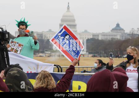 I leader latini senza documenti tengono una manifestazione durante lo Stato dell'Unione, oggi il 17 marzo 2021 al National Mall di Washington DC, USA. (Foto di Lenin Nolly/NurPhoto) Foto Stock