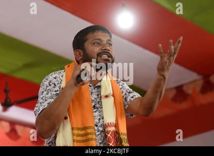 All India Students Federation (AISF) leader Kanhaiya Kumar durante un incontro del Partito della sinistra a Morigaon, Assam, India, sabato 27 marzo 2021. (Foto di David Talukdar/NurPhoto) Foto Stock