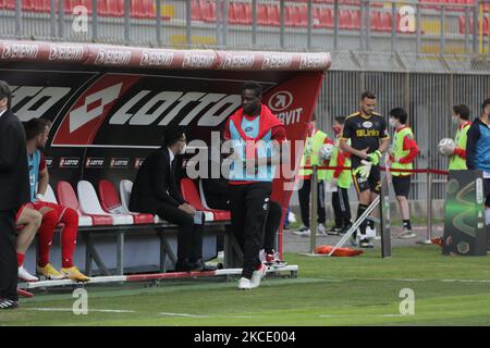 Mario Balotelli dell'AC Monza durante l'incontro di Serie B tra l'AC Monza e l'US Lecce allo Stadio Brianteo il 04 maggio 2021 a Monza (Foto di Mairo Cinquetti/NurPhoto) Foto Stock