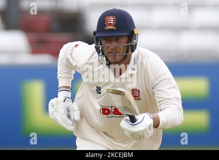 Tom Westley dell'Essex durante il LV Insurance County Championship Group 1 giorno due di quattro tra l'Essex CCC e il Derbyshire CCC presso il Cloudfm County Ground il 14th maggio 2021 a Chelmsford, Inghilterra (Photo by Action Foto Sport/NurPhoto) Foto Stock