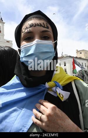 Manifestanti di sostegno al popolo palestinese e contro gli attacchi de los de Israel en Gaza Strip alla manifestazione a Madrid, Spagna, il 15 maggio 2021 spagna (Foto di Oscar Gonzalez/NurPhoto) Foto Stock