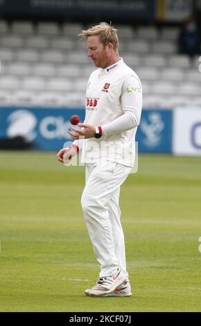 Simon Harmer dell'Essex durante il LV Insurance County Championship Group 1 giorno uno dei quattro tra l'Essex CCC e il Warwickshire CCC presso il Cloudfm County Ground il 20th maggio 2021 a Chelmsford, Inghilterra (Photo by Action Foto Sport/NurPhoto) Foto Stock