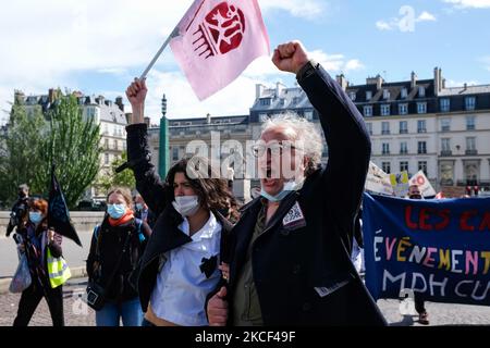 Manifestazione interprofessionale per la difesa dei diritti sociali e il ritiro della riforma dell'assicurazione contro la disoccupazione il 22 maggio 2021 a Parigi, Francia. (Foto di Vincent Koebel/NurPhoto) Foto Stock