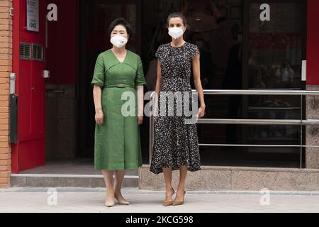 Kim Jung-Sook e la regina Letizia di Spagna lasciano il quartier generale DELLA FONDAZIONE ONCE il 16 giugno 2021 a Madrid, Spagna. (Foto di Oscar Gonzalez/NurPhoto) Foto Stock
