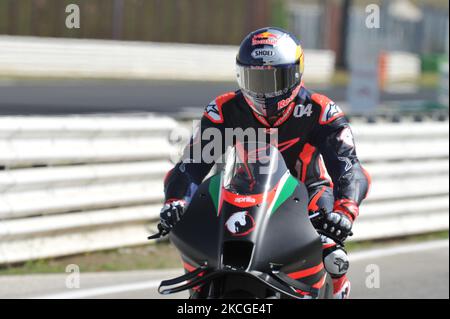 Andrea Dovizioso Italia e Aprilia Racing Team Gresini durante i test privati MotoGP sul circuito Mondiale di Misano il 24 giugno 2021. (Foto di Lorenzo di Cola/NurPhoto) Foto Stock