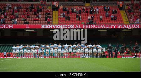 La squadra argentina guarda onduring la partita di Internationals Estate 2021 tra il Galles e l'Argentina al Principality Stadium. (Foto di Federico Guerra Moran/NurPhoto) Foto Stock