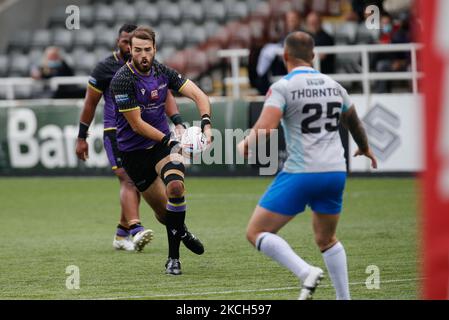 Jay Chapelhow di Newcastle Thunder in azione durante la partita di campionato TRA Newcastle Thunder e Dewsbury Rams a Kingston Park, Newcastle, domenica 11th luglio 2021. (Foto di Chris Lishman/MI News/NurPhoto) Foto Stock