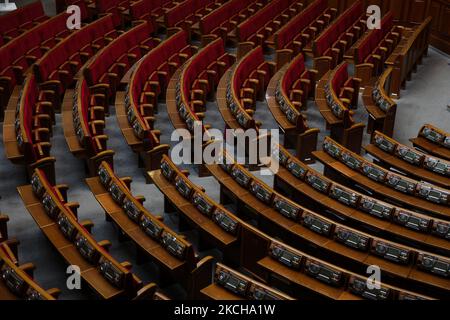 Sala di sessione vuota per la sessione di Verkhovna Rada a Kyiv, Ucraina, 16 luglio 2021. Il Parlamento ucraino ha approvato Denys Monastyrsky come nuovo ministro degli interni. (Foto di Sergii Kharchenko/NurPhoto) Foto Stock