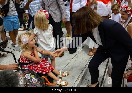 Sviatlana Tsikhanouskaya arriva a un raduno per i diritti della Bielorussia al Freedom Plaza di Washington, D.C. il 18 luglio 2021. Tsikhanouskaya è un attivista e politico bielorusso per i diritti umani che si è presentato alle elezioni presidenziali del 2020 come principale candidato all'opposizione. (Foto di Bryan Olin Dozier/NurPhoto) Foto Stock