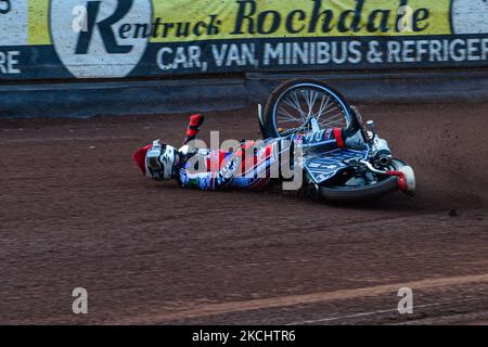 Sam McGurk gira durante la partita della National Development League tra Belle Vue Colts e Eastbourne Seagulls al National Speedway Stadium di Manchester venerdì 23rd luglio 2021. (Foto di Ian Charles/MI News/NurPhoto) Foto Stock