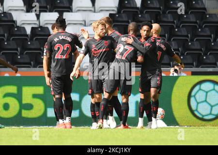 Stuart Armstrong durante la partita pre-stagione amichevole tra Swansea City e Southampton al Liberty Stadium il 31 luglio 2021 a Swansea, Galles. (Foto di MI News/NurPhoto) Foto Stock