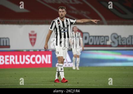 Aaron Ramsey della Juventus gesta durante la partita amichevole pre-stagione tra AC Monza e Juventus - Trofeo Berlusconi 2021 - allo Stadio Brianteo il 31 luglio 2021 a Monza, Italia. (Foto di Giuseppe Cottini/NurPhoto) Foto Stock