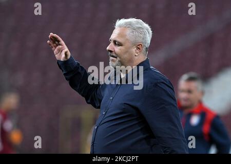 Marius Sumudica, allenatore capo di cfr Cluj, durante il gioco cfr Cluj vs Chindia Targoviste, Liga rumena 1, Dr. Constantin Radulescu Stadio, Cluj-Napoca, Romania, 31 luglio 2021 (Foto di Flaviu Buboi/NurPhoto) Foto Stock