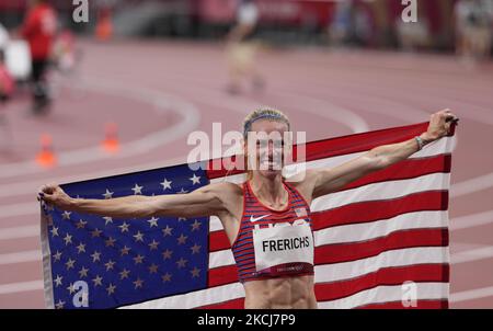 Courtney Frerichs dagli Stati Uniti vincendo argento in 3000 metri steeplechase per le donne alle Olimpiadi di Tokyo, Tokyo Olympic Stadium, Tokyo, Giappone il 4 agosto 2021. (Foto di Ulrik Pedersen/NurPhoto) Foto Stock