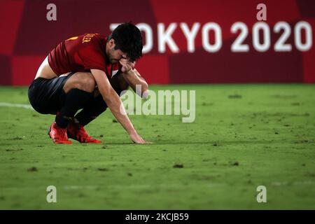 La Spagna si rammarica dopo la medaglia d'oro maschile tra Brasile e Spagna il 15° giorno dei Giochi Olimpici di Tokyo 2020 allo Stadio Internazionale di Yokohama il 7 agosto 2021 a Yokohama, Kanagawa, Giappone (Foto di Ayman Aref/NurPhoto) Foto Stock