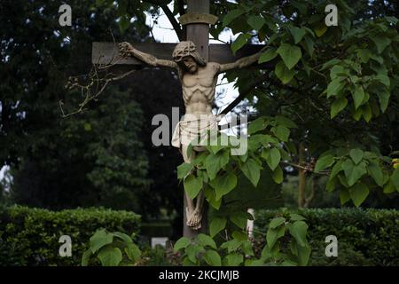 Vista del cimitero romano-cattolico di Buitenveldert ad Amsterdam, nei Paesi Bassi, il 14 agosto 2021. (Foto di Oscar Gonzalez/NurPhoto) Foto Stock