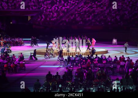 Cerimonia di apertura dei Giochi Paralimpici di Tokyo 2020 allo Stadio Olimpico il 24 agosto 2021 a Tokyo, Giappone. (Foto di Mauro Ujetto/NurPhoto) Foto Stock