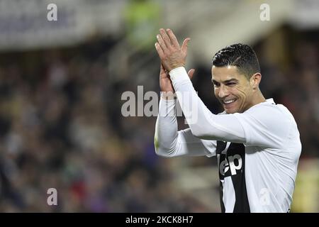 Il Manchester United ha confermato che Cristiano Ronaldo ha raggiunto un accordo per la firma del futuro portoghese Cristiano Ronaldo dalla Juventus, a Manchester, Inghilterra, il 27 agosto 2021. - FILE PHOTO: Cristiano Ronaldo della Juventus durante la Serie Un incontro tra Fiorentina e Juventus allo Stadio Artemio Franchi, Firenze, Italia il 1 dicembre 2018. (Foto di Giuseppe Maffia/NurPhoto) Foto Stock