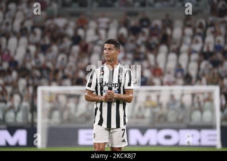 Il Manchester United ha confermato che Cristiano Ronaldo ha raggiunto un accordo per la firma del futuro portoghese Cristiano Ronaldo dalla Juventus, a Manchester, Inghilterra, il 27 agosto 2021. - FOTO DEL FILE: Cristiano Ronaldo della Juventus guarda durante la partita amichevole pre-stagione tra Juventus e Atalanta BC allo Stadio Allianz il 14 agosto 2021 a Torino. (Foto di Giuseppe Cottini/NurPhoto) (Foto di Giuseppe Cottini/NurPhoto) Foto Stock