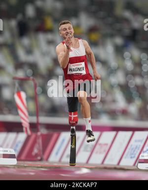 28 agosto 2021: Daniel Wagner dalla Danimarca durante il salto lungo durante l'atletica alle Paralimpiadi di Tokyo, Stadio Olimpico di Tokyo, Tokyo, Giappone. Kim Price/CSM (Foto di Ulrik Pedersen/NurPhoto) Foto Stock