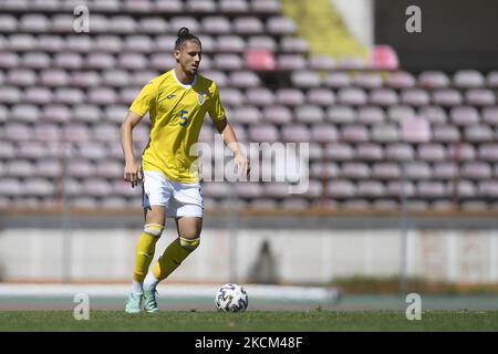 Radu Dragusin durante il test match tra Romania U21 e FC Buzau, giocato a Bucarest, Romania, sabato 04 settembre 2021. (Foto di Alex Nicodim/NurPhoto) Foto Stock