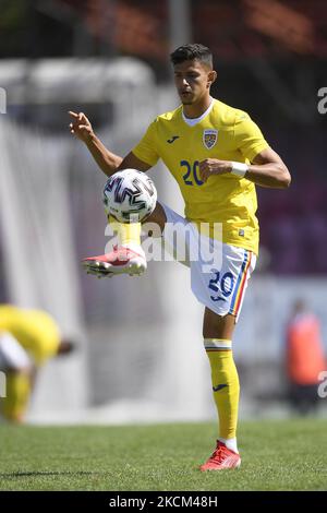 Alexandru Tirlea durante il test match tra Romania U21 e FC Buzau, giocato a Bucarest, Romania, sabato 04 settembre 2021. (Foto di Alex Nicodim/NurPhoto) Foto Stock