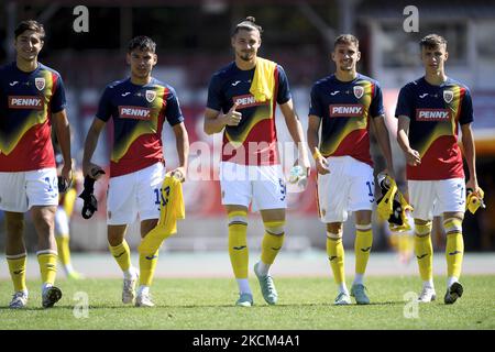 Victor Dican, Antonio Sefer, Radu Dragusin, Sorin Serban, Octavian Popescu durante il test match tra la Romania U21 contro FC Buzau, giocato a Bucarest, Romania, Sabato, 04 settembre 2021. (Foto di Alex Nicodim/NurPhoto) Foto Stock