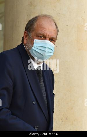 FRANCIA â Parigi â POLITICA â GOVERNO - CONSIGLIO DEI MINISTRI - il Ministro della Giustizia francese Eric Dupond-Moretti lascia il Palazzo Presidenziale degli Elisi dopo il Consiglio dei Ministri - 8 settembre 2021, Parigi (Foto di Daniel Pier/NurPhoto) Foto Stock